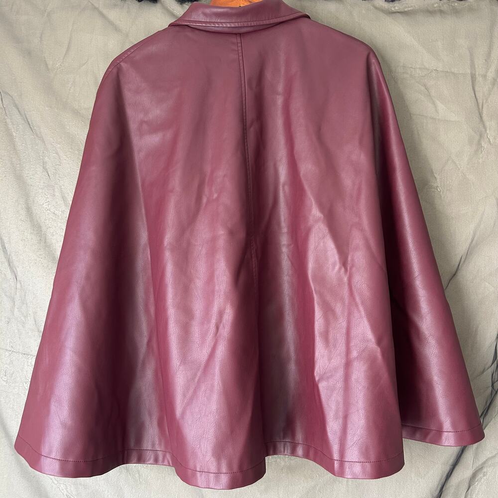 ❌SOLD❌ Jason Wu Burgundy Faux Leather Cape One Size - Picture 7 of 9
